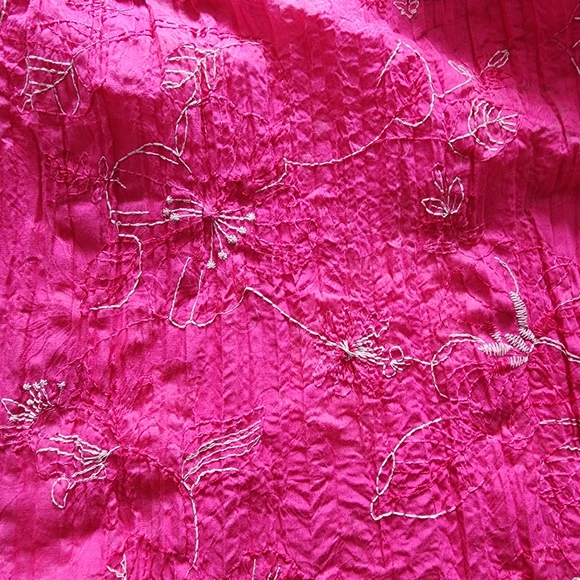 Penningtons pink tunic with flowers embroidery, plus size, size 28 - Picture 8 of 10